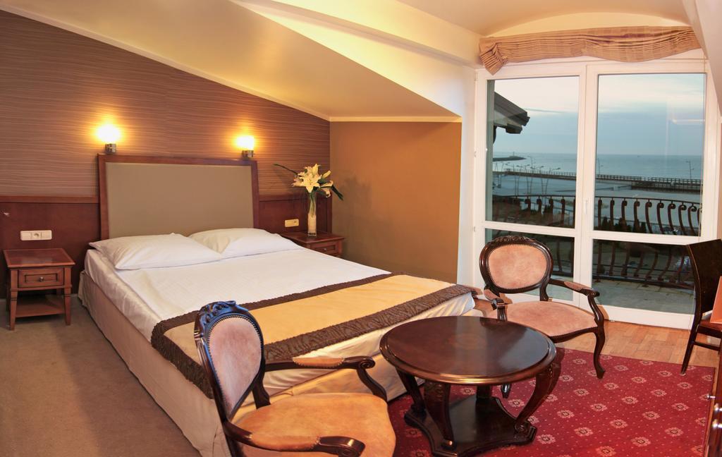 Hotel Apollo Дарлувко Номер фото